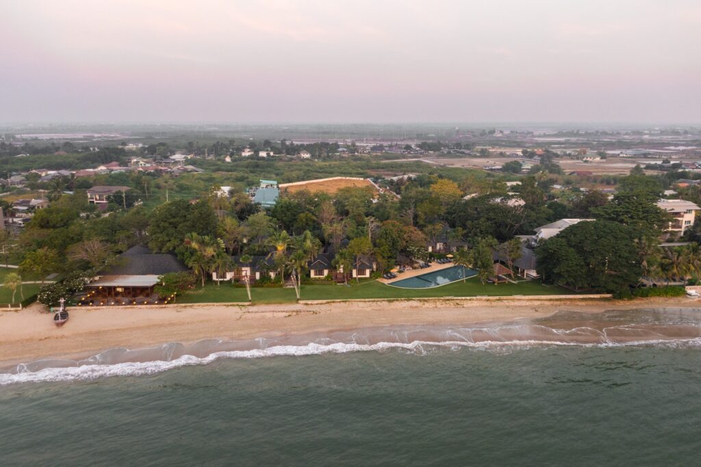 ที่พัก หาดเจ้าสําราญ ติดทะเล ราคาถูก