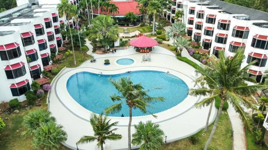 โรงแรม หาดแม่พิมพ์