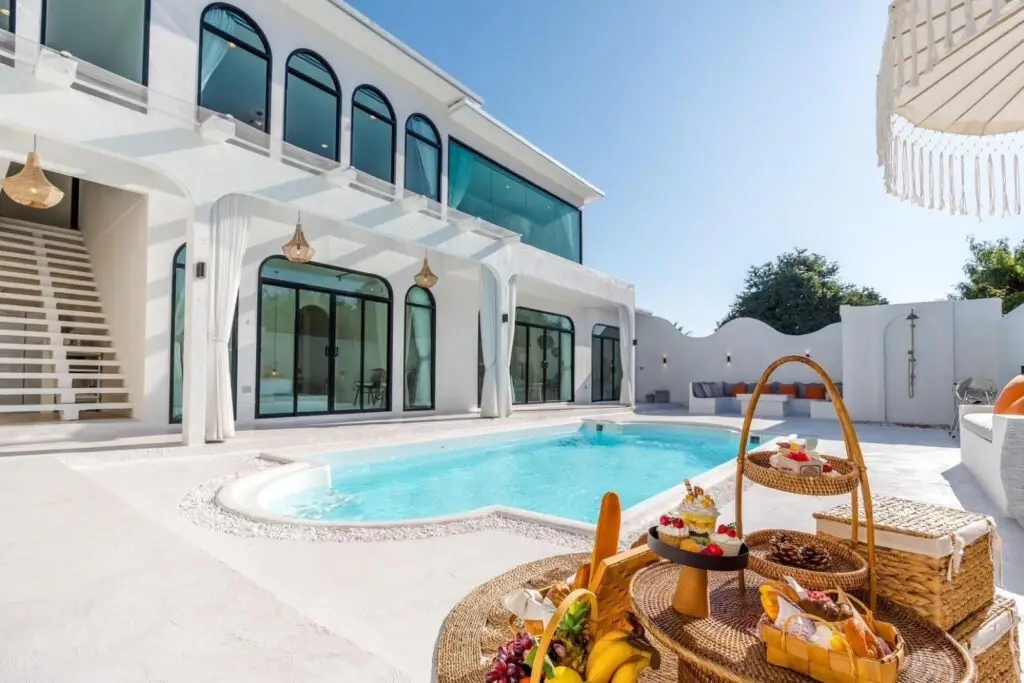 พูลวิลล่าพัทยา 5 ห้องนอน-1