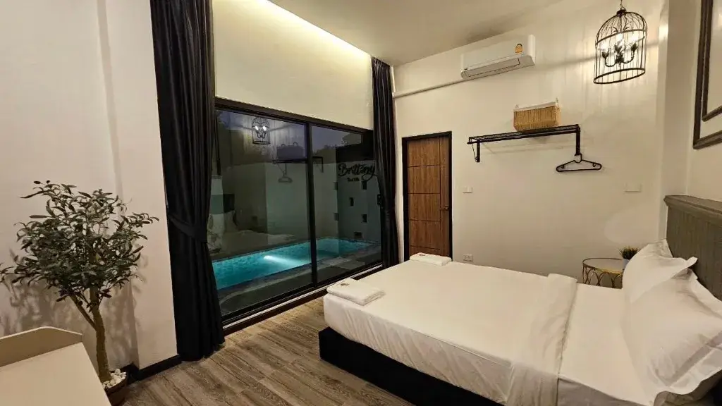 บ้านพักพูลวิลล่าพัทยา 5 คน-6